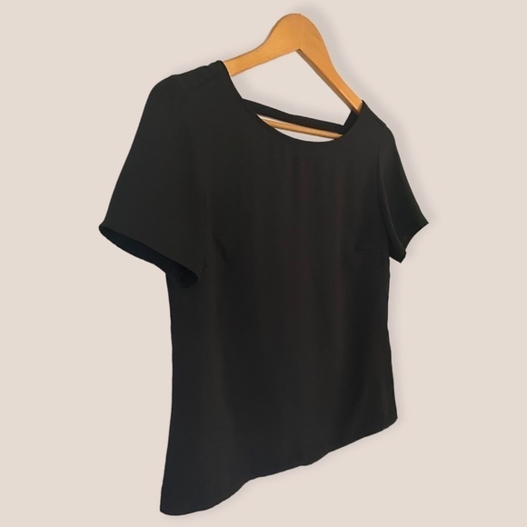 Dynamite Short Sleeve Top - Picture 2 of 8